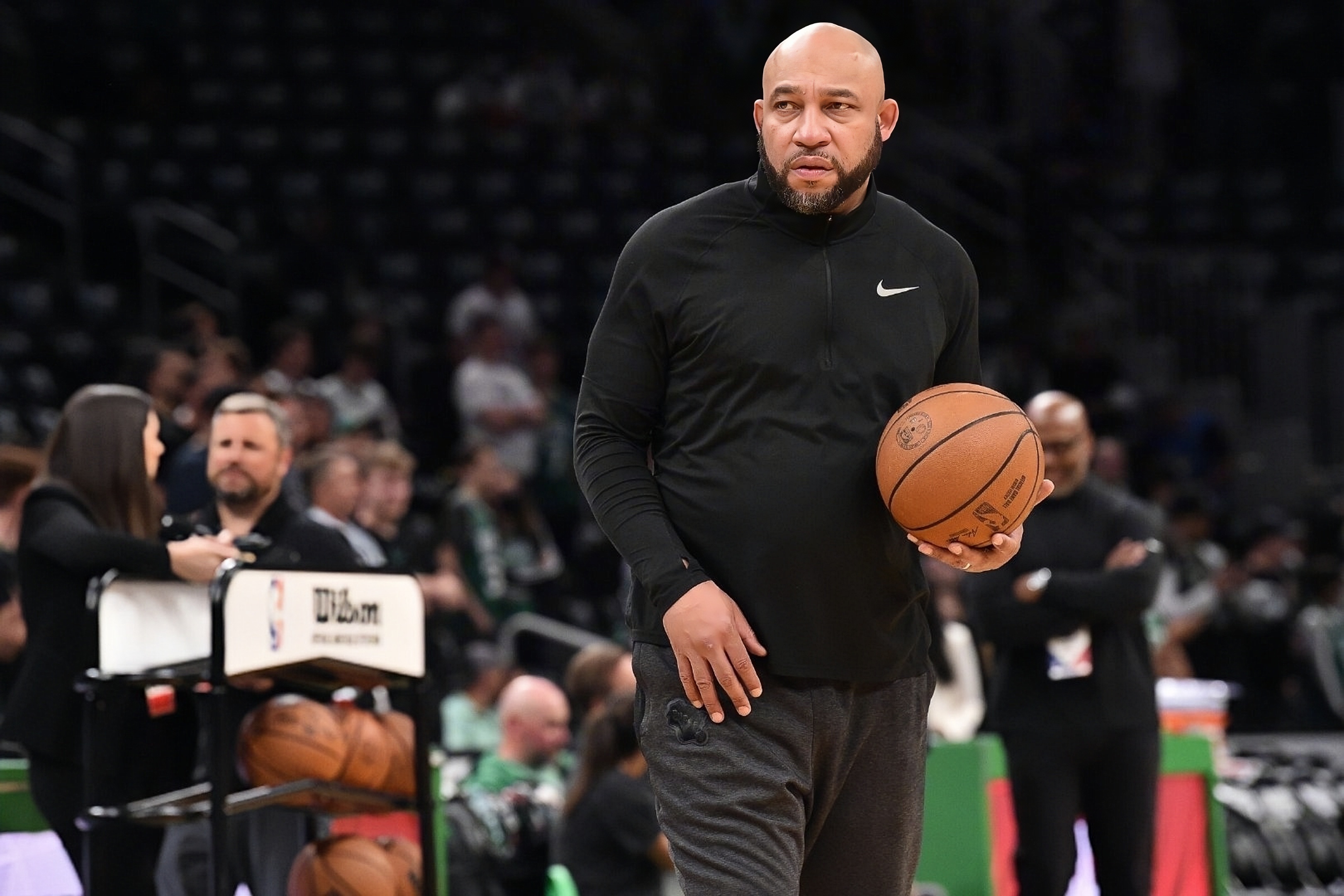 k1体育官网入口-欧联赛后再迎强敌，芝加哥公牛临场应变，主帅态度：赛场秩序良好，资深球员宣示担当