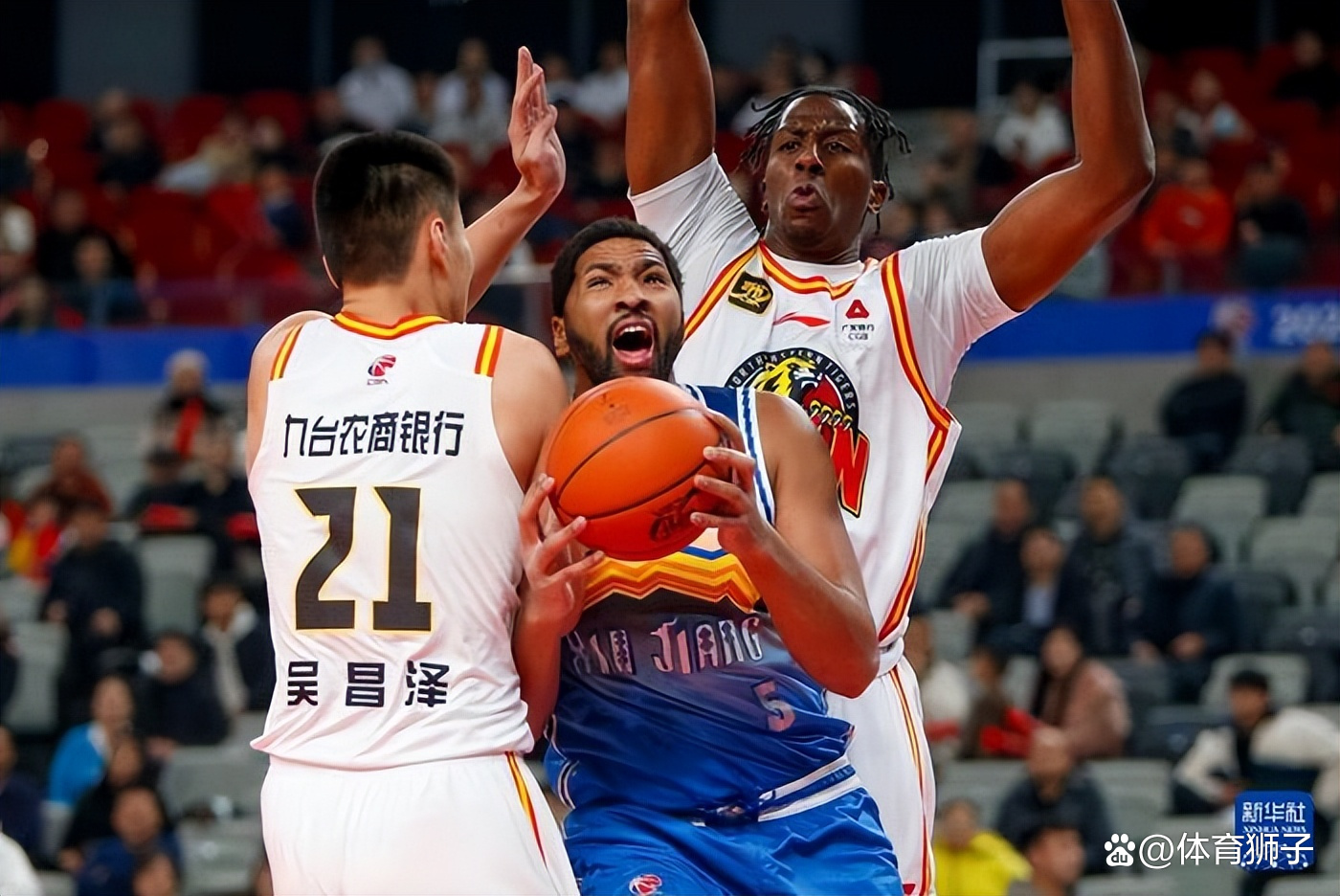 k1体育登录入口官网网址-孟菲斯灰熊加时末段远射贴柱，志在CBA季后赛名次提升，目标明确，高层口径保持一致