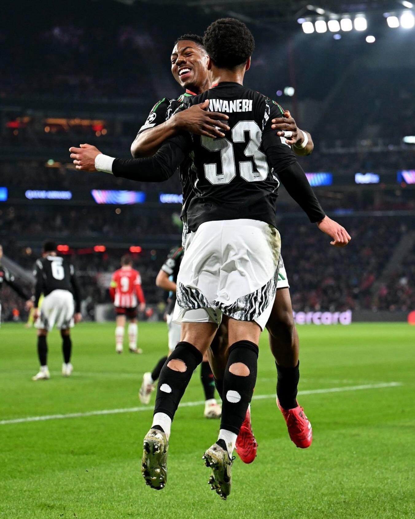 荷甲清晨走向成谜，阿森纳回应争议，态度坚定，训练强度明显提升