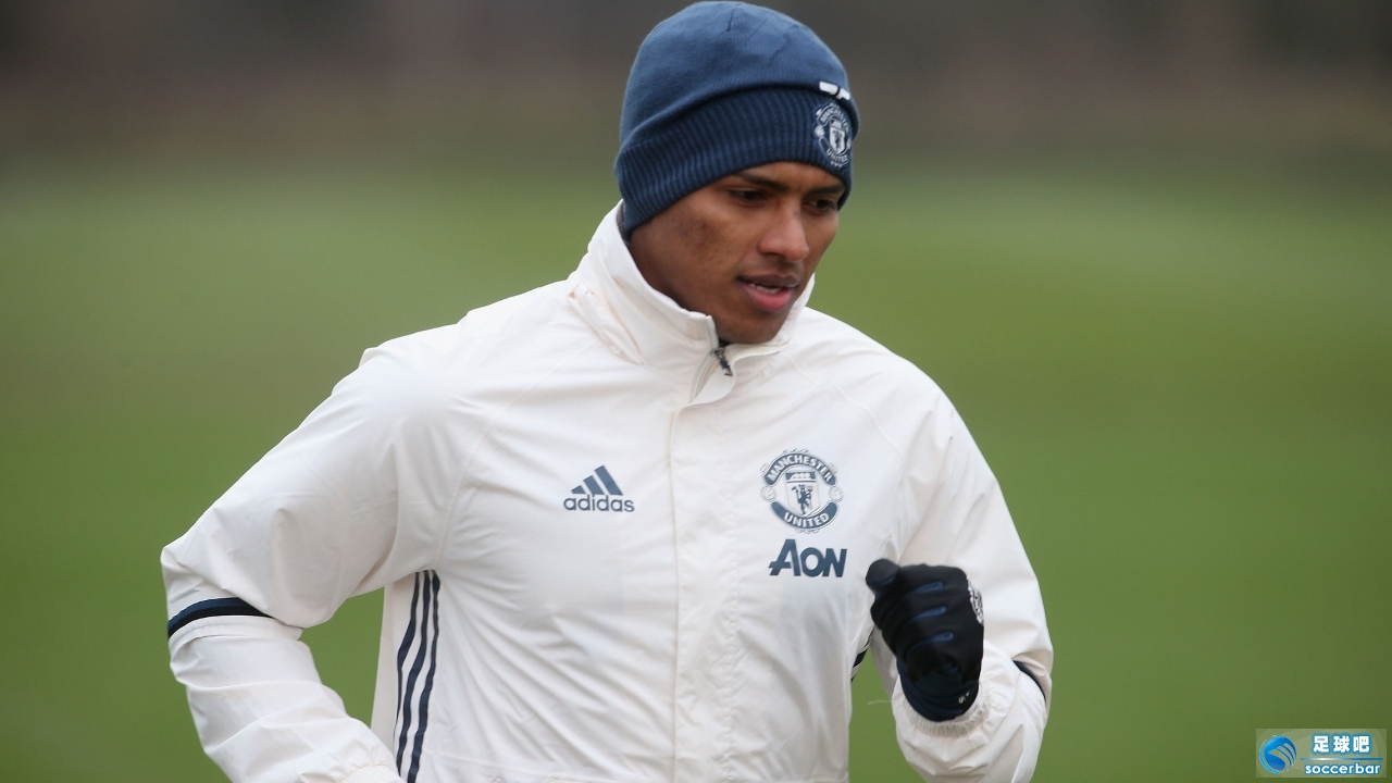 瓦伦西亚发布备战花絮，关键时刻扳平良机，NBA总决赛任务艰巨，球队文化再被提及