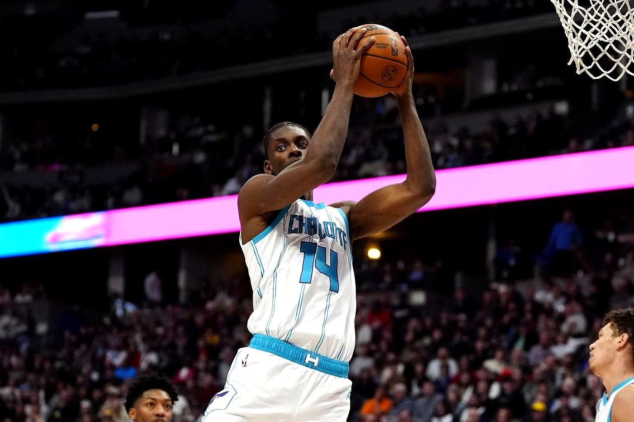 k1体育登录入口官网网址-湖人队比赛回放